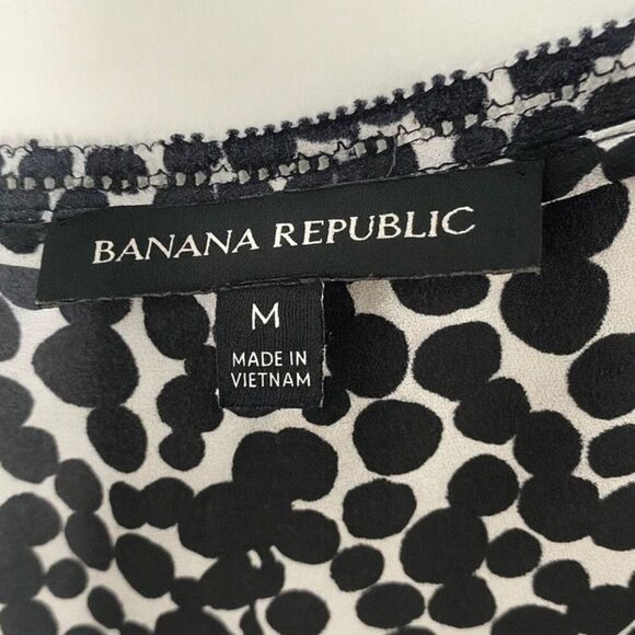 Banana Republic Black & White Polka Dot Tank Top | Size M | Lightweight Sleevele - Picture 4 of 5